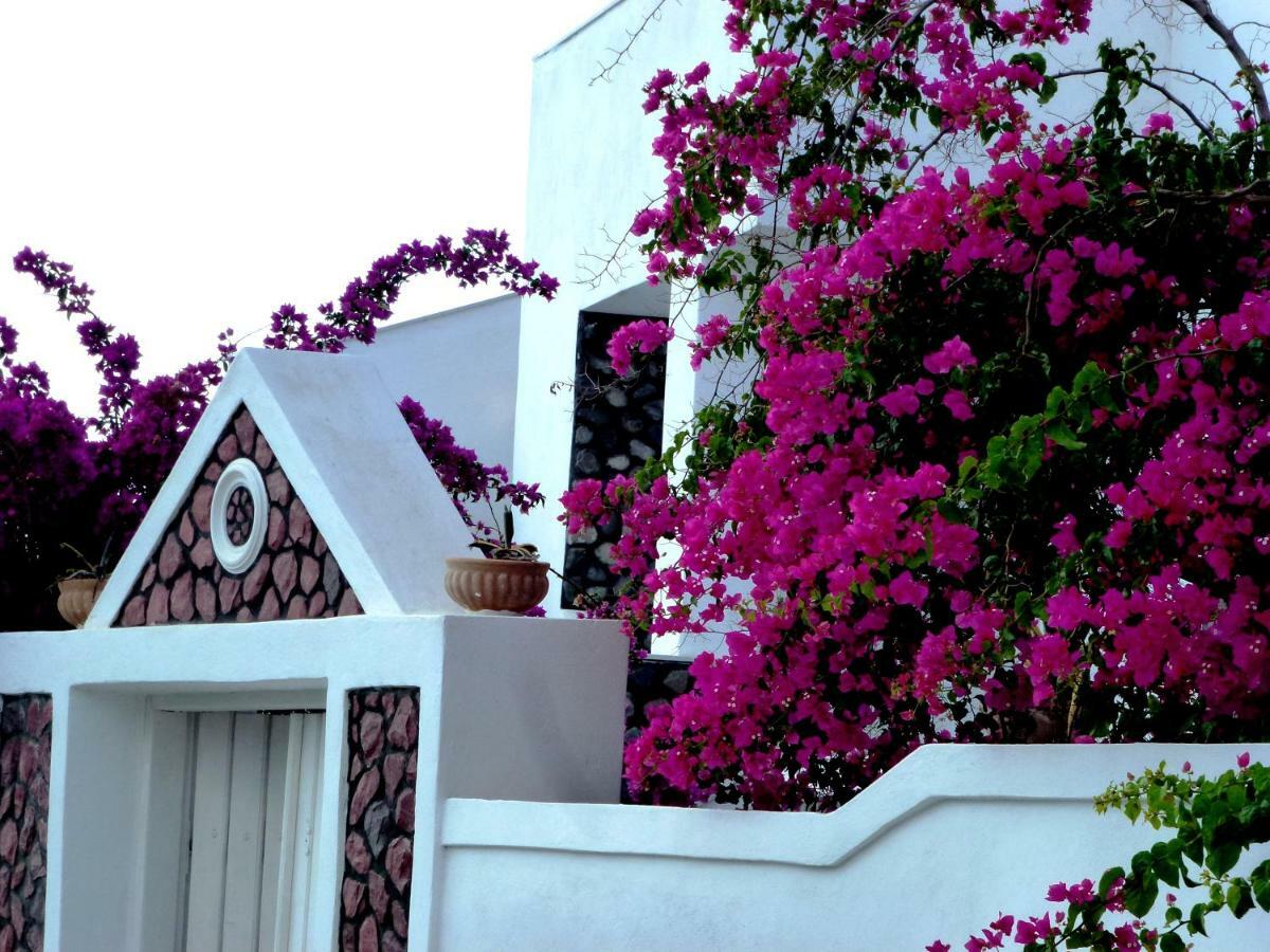 Bougainvillea Suites Камари Экстерьер фото